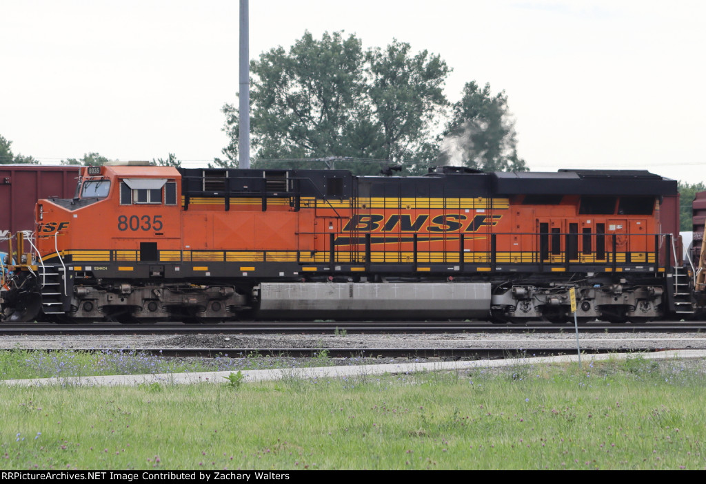 BNSF 8035